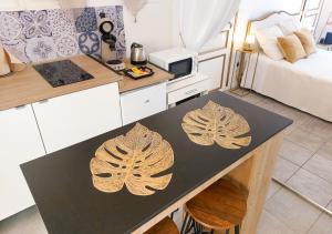 Appartements Le Petit Versailles - Face gare - Wifi - Baignoire : photos des chambres
