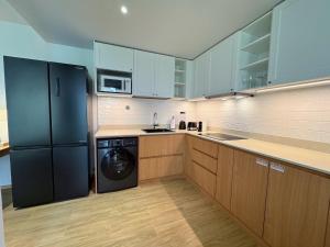 Laguna Beachside Residences by Beringela