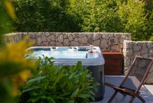 Beautiful villa AURORA with private pool, sauna and jacuzzi