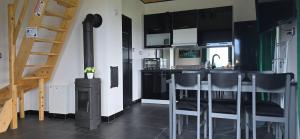 Domek nad jeziorem Potoczek, Giże