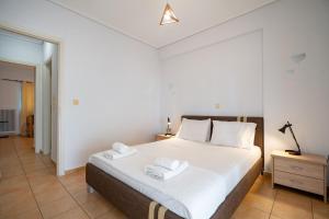 Roussas place-Dafni Metro 1