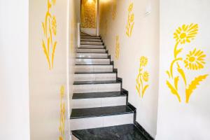 Glitz Hotels Priceless-Lokhandwala