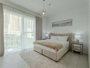 La Vie in Jumeirah Beach Residences - Private Beach & Sea Views