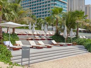 La Vie in Jumeirah Beach Residences - Private Beach & Sea Views
