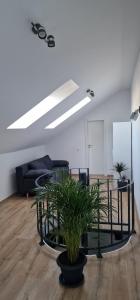 White Flat - SkyView Duplex