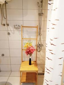 Urban Garden Apartments - Sunflower