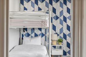 Large 5Bed House London Next CUH Free Parking