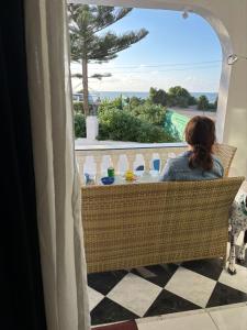 Seaside apartment ,Garden Level with Stunning Ocean View