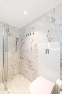 Renovated 2025 - AC & terrace - Historic building