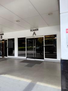 Aizas Place with Two Beds in Shell Residences PASAY near MOA and NAIA