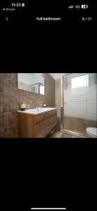 Roussas place 2 -Dafni Metro