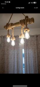 Roussas place 2 -Dafni Metro