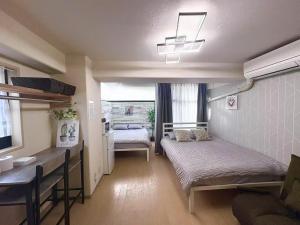 307涉谷区域 乘电车4分钟到达新宿 巴士直达涉谷步行到西新宿五丁目8分钟 max4