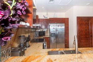 Pristine Bay 1205 villa