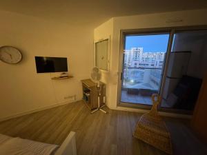 Grand Studio face mer