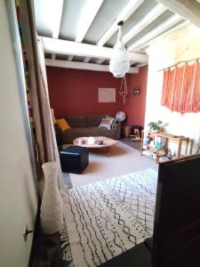Maisons de vacances Maison de village a deux pas de la riviere : photos des chambres