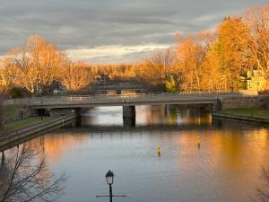 Luxury Heritage Escape with Spectacular Tay Basin View