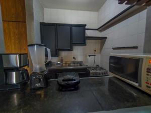 Apartamento Completo Na Barra com Piscina no Rooftop do EDF, Próximo ao Porto da Barra