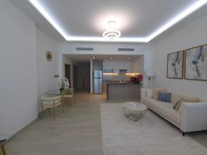 Urban Calm - Studio in Me Do Re - JLT