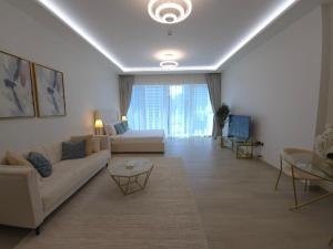 Urban Calm - Studio in Me Do Re - JLT