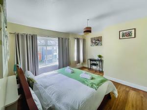 Home at Plaistow convenient to Custom House Excel and free parking