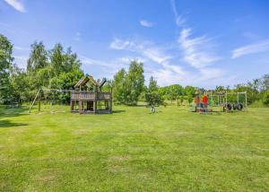 Woodhall Country Park Lodges