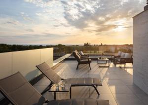 Brand new Villa B63, heated pool and wellness