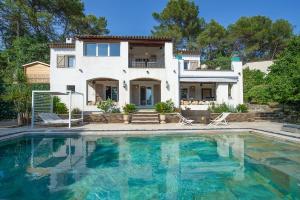 Villa Athéna - Jacuzzi Pool Pétanque - LeBooker - Ubytování bez kategorie ve městě Mouans-Sartoux