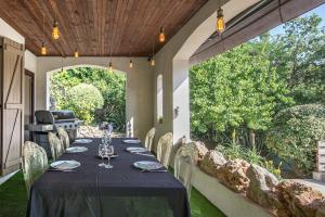 Villas Villa Athena - Jacuzzi Pool Petanque - LeBooker : photos des chambres