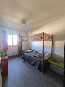 Maisons de vacances Agreable maison avec jacuzzi : photos des chambres