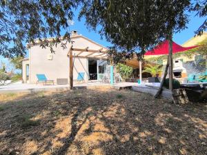 Maisons de vacances Agreable maison avec jacuzzi : photos des chambres