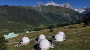 Glamp Peaks Mestia
