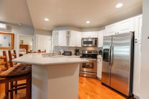 Strawberry Park Condos feature Ski-In Ski-Out and Outdoor Heated Pool condo