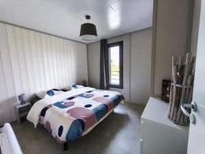 Chalets Chalet 3 chambres dans un domaine prive avec piscine chauffee et city park : photos des chambres