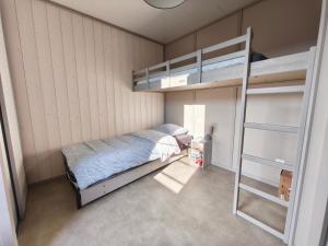 Chalet 3 chambres dans un domaine privé avec piscine chauffée et city park