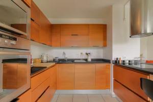 Appartements Superbe 2 pieces terrasse a 400 m du metro : photos des chambres