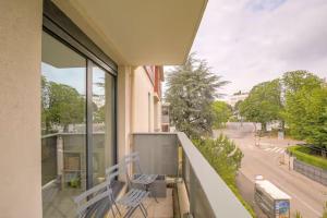 Superbe 2 pièces terrasse à 400 m du métro