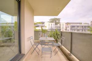 Appartements Superbe 2 pieces terrasse a 400 m du metro : photos des chambres