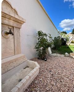 Maisons de vacances Villa avec piscine privee : photos des chambres