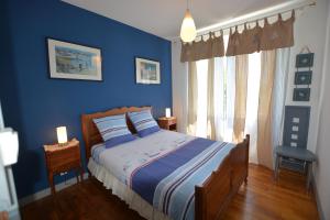 Maisons de vacances IROISE GRANDE MAISON en Baie d-Audierne Finistere 5 chambres : photos des chambres