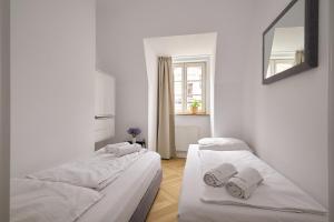 Solny Square Aparthotel