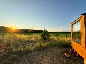 Maringotka uprostřed ničeho
