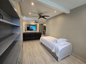 Moderno apartamento vista al mar y al lago piso 10