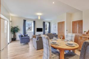 Outlook a Wandylaw Cottage now what a view