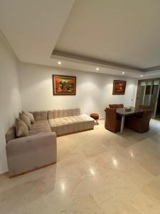 Luxury Apprt 2 ch ,prestigia des nations