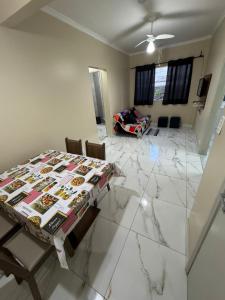 Apartamento Praia Grande bem localizado