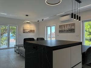 Luxury Residence Nada with Sea View and Free Parking