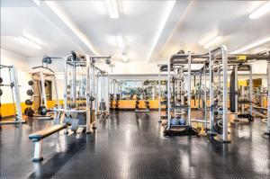 Loft & Luxe Hollywood with FREE PARKING