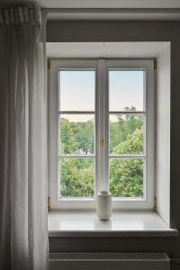 Central & Modern 2bdrm Apartment