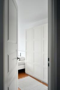 Central & Modern 2bdrm Apartment